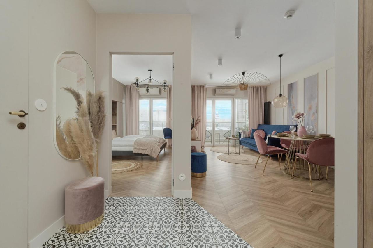 Elegant Apartment With Balcony Krakowska Wroclaw By Renters Prestige Esterno foto